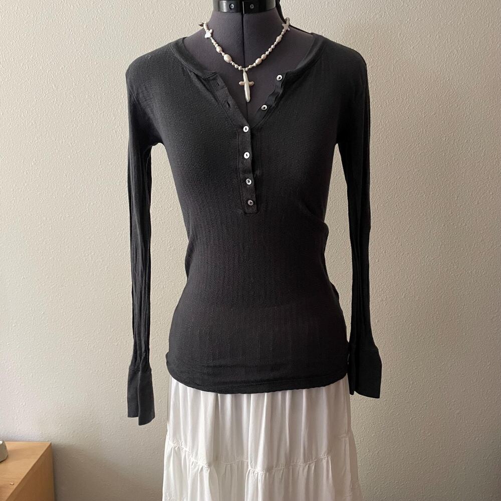Y2K vintage 2000s aeropostale charcoal henley bella swan core | size s/m